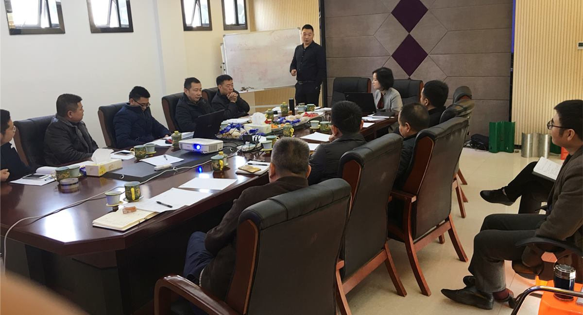 �������ǲ��ٷ���վ�ٿ�һ���ܾ�������
